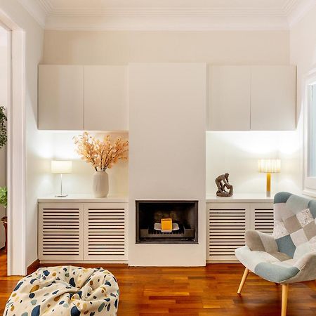Large & Beautiful Apartment 4Min From Passeig De Gracia Барселона Екстер'єр фото