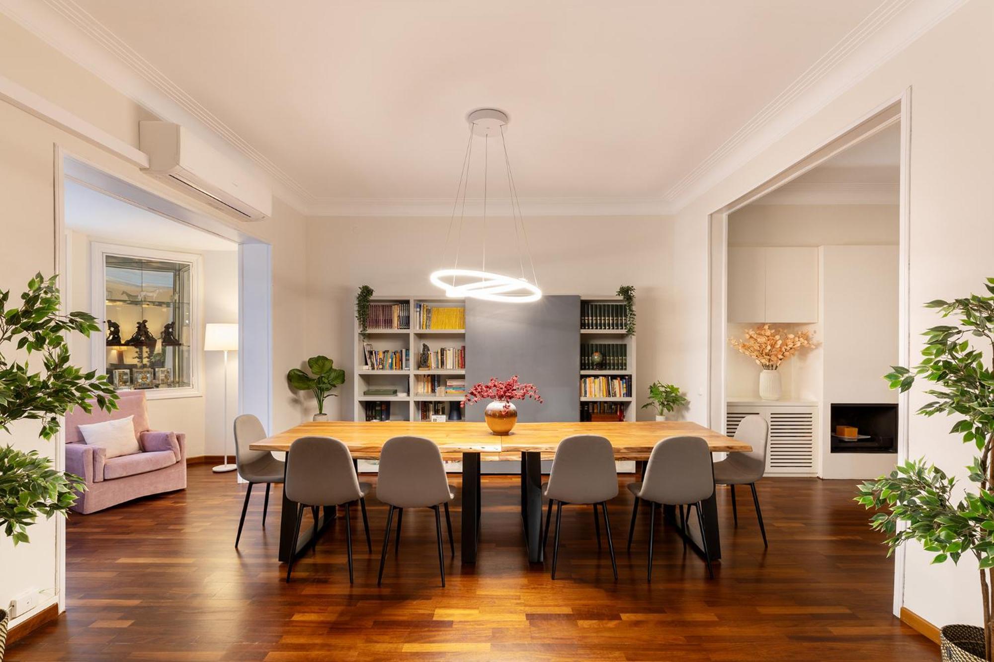 Large & Beautiful Apartment 4Min From Passeig De Gracia Барселона Екстер'єр фото