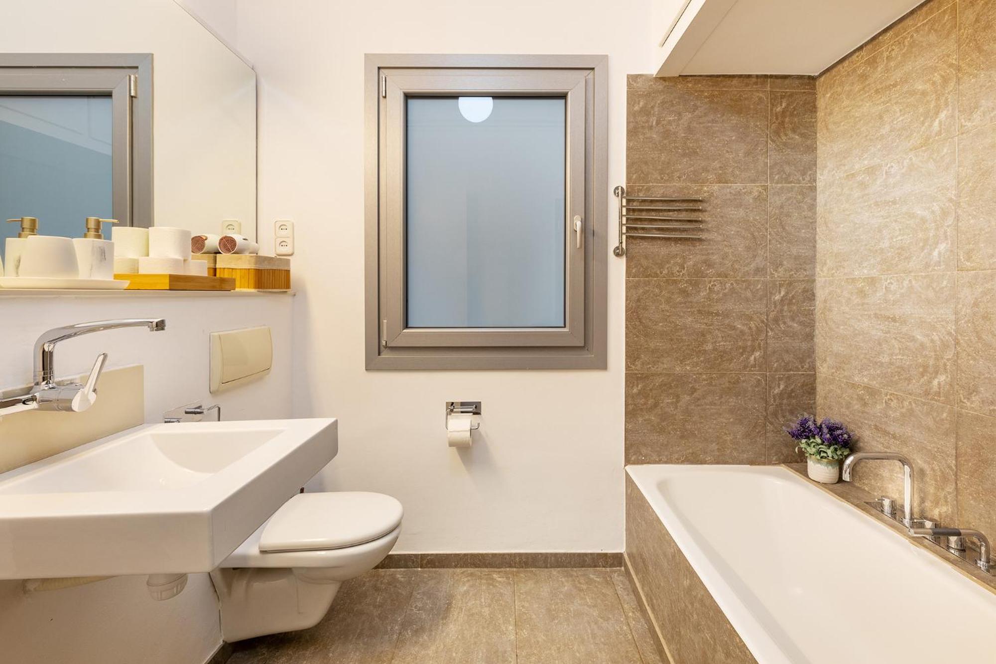 Large & Beautiful Apartment 4Min From Passeig De Gracia Барселона Екстер'єр фото