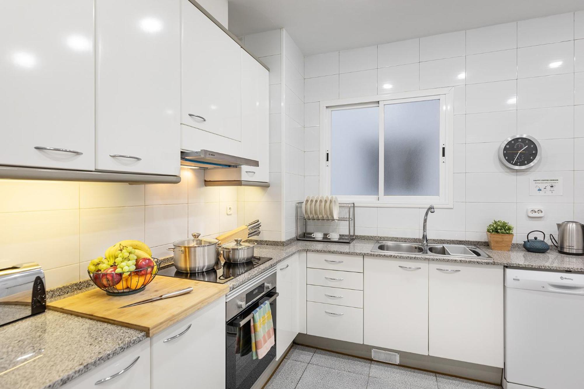 Large & Beautiful Apartment 4Min From Passeig De Gracia Барселона Екстер'єр фото