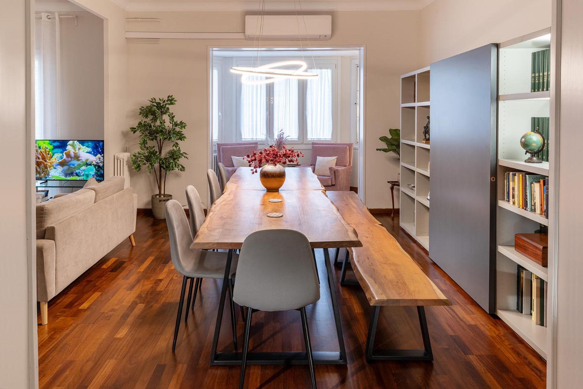 Large & Beautiful Apartment 4Min From Passeig De Gracia Барселона Екстер'єр фото
