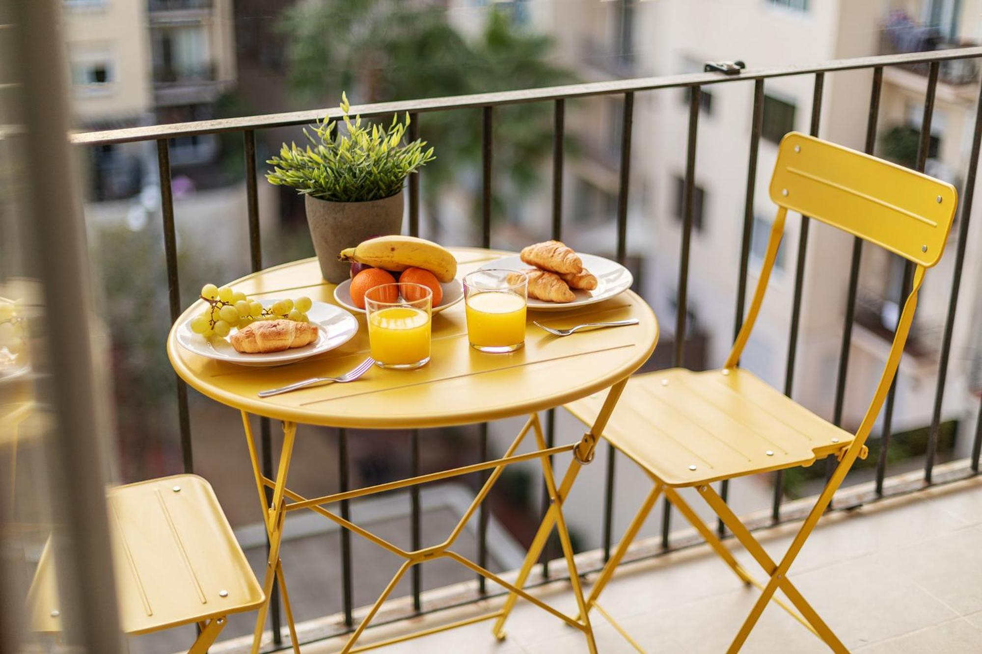 Large & Beautiful Apartment 4Min From Passeig De Gracia Барселона Екстер'єр фото
