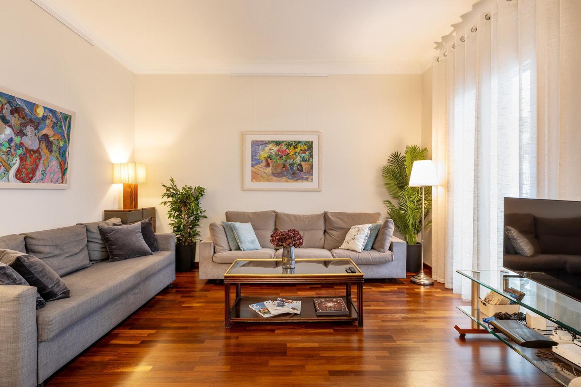 Large & Beautiful Apartment 4Min From Passeig De Gracia Барселона Екстер'єр фото